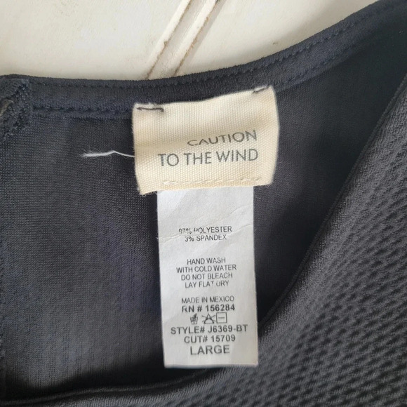 CAUTION TO THE WIND JUMPSUIT Women Black Ruffle Sleeve Textured Black Zip Wode L - Picture 8 of 13